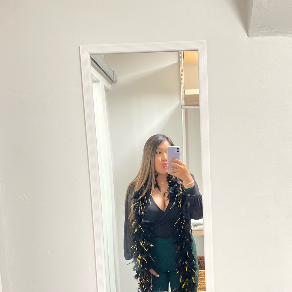 Meet your Posher, Paola